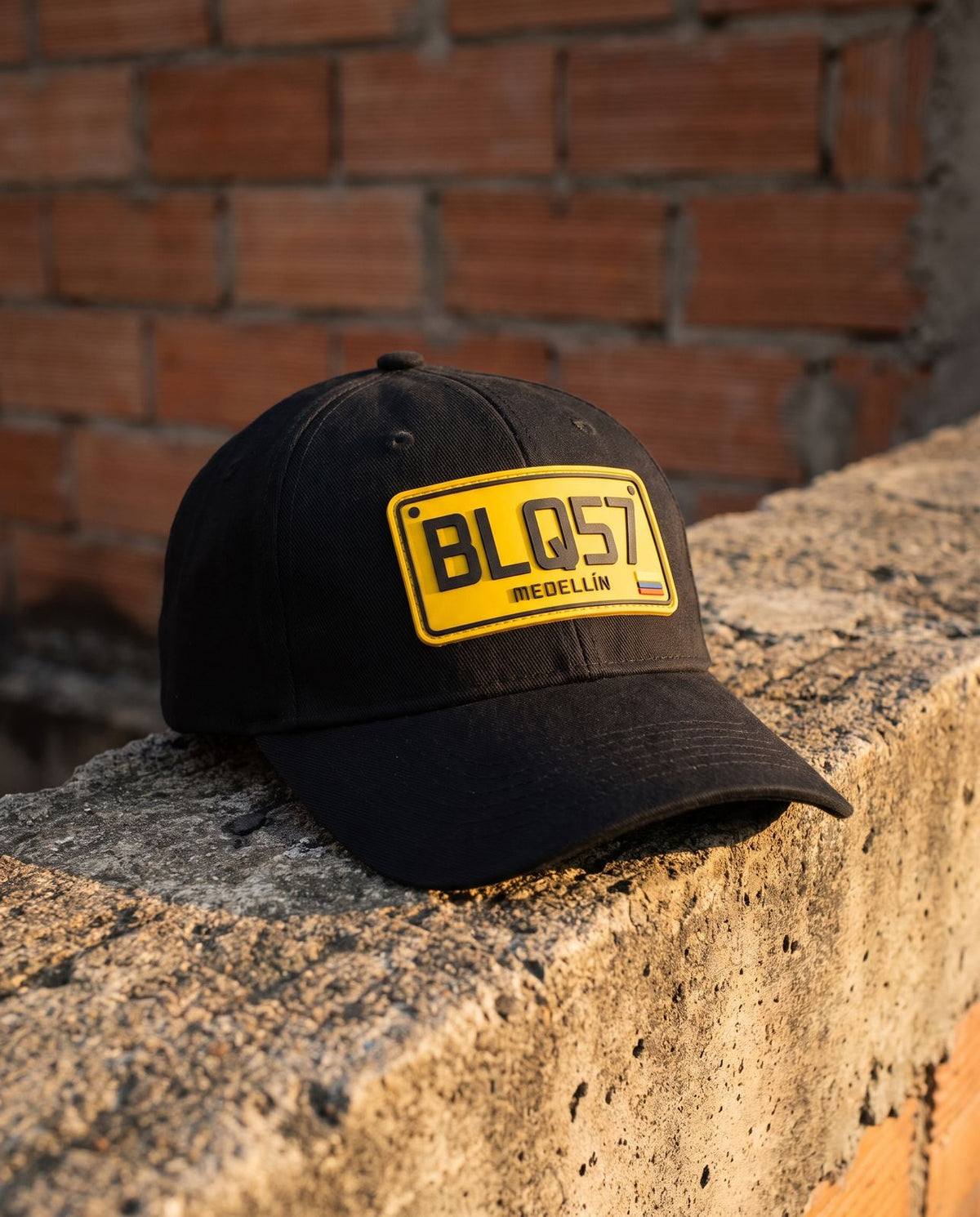 Gorra Placa BLQ57